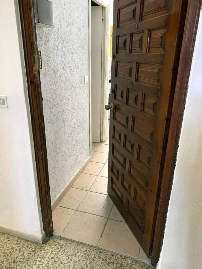 פואנגירולה Estudio Acogedor Y Tranquilo En Zona Estupenda מראה חיצוני תמונה
