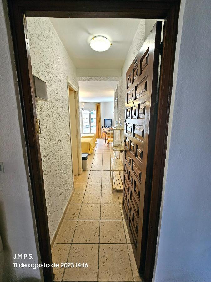 פואנגירולה Estudio Acogedor Y Tranquilo En Zona Estupenda מראה חיצוני תמונה